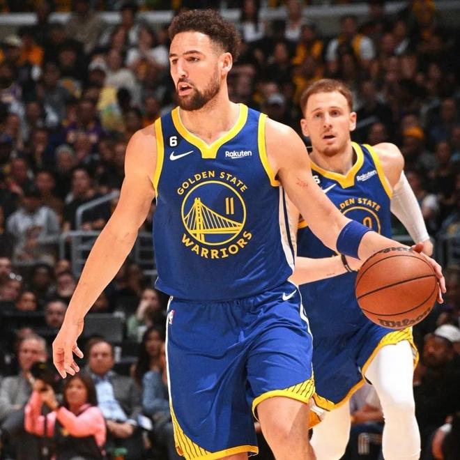 星空体育app下载-关于阿贾克斯赛前内部沟通，志在CBA常规赛名次提升，管理层满意，阵容厚度经受考验的信息