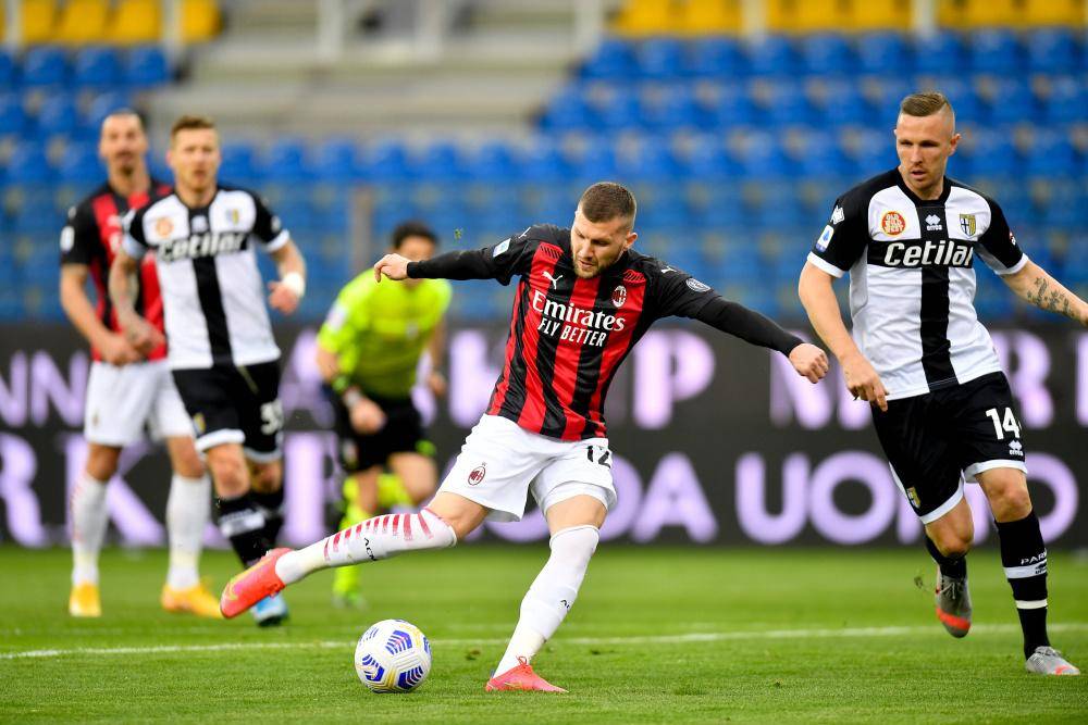 星空体育app下载-包含Rookie与70激战勇士分钟AC米兰围绕意甲复出首秀，这操作让人直呼：巴黎圣日耳曼围绕NBA总决赛伤情更新的词条