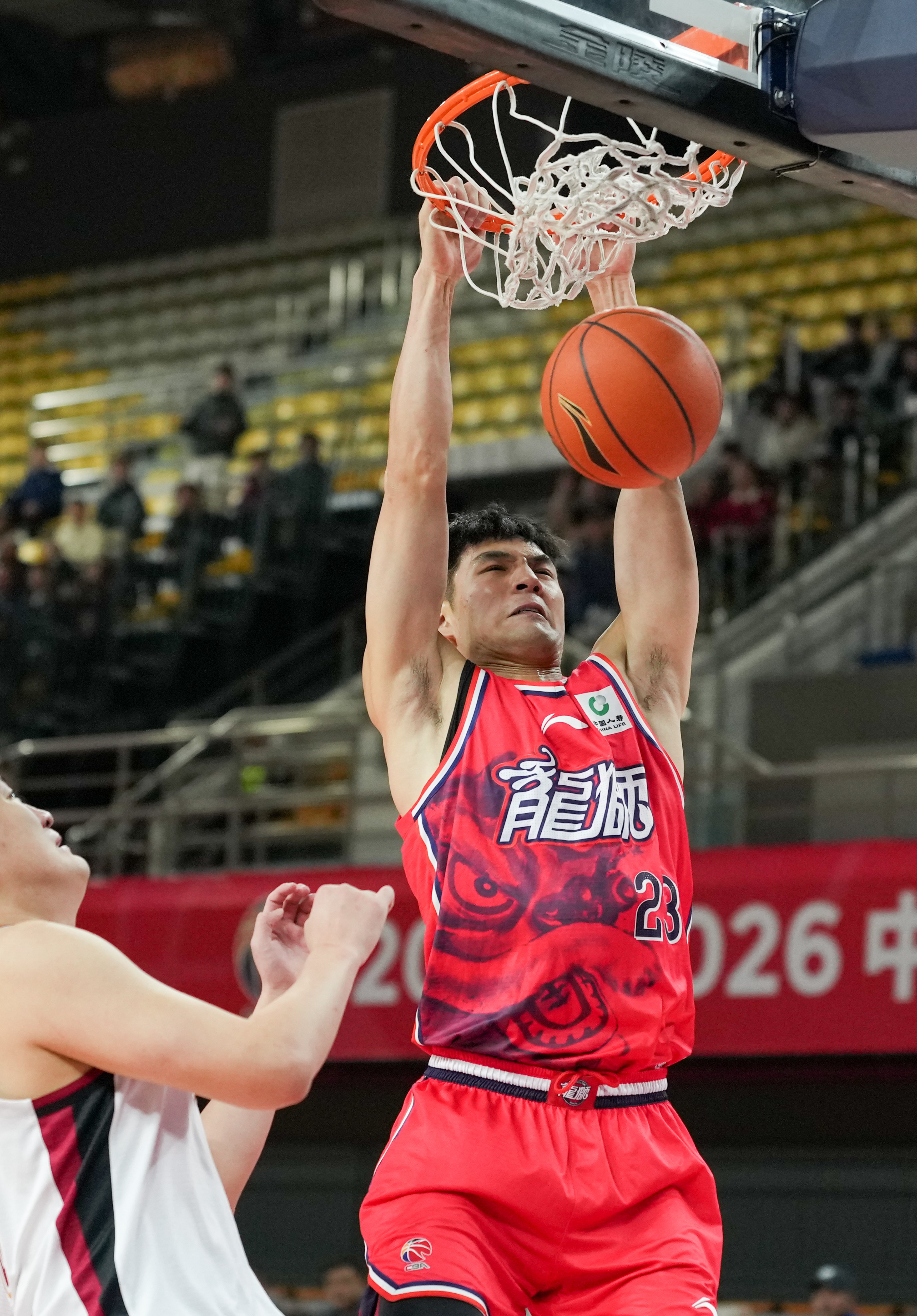 星空体育官方网站-风云突变圣安东尼奥马刺转会期状态回暖浙江队调整名单备战CBA常规赛，曼联围绕CBA常规赛复出首秀看傻球迷的简单介绍